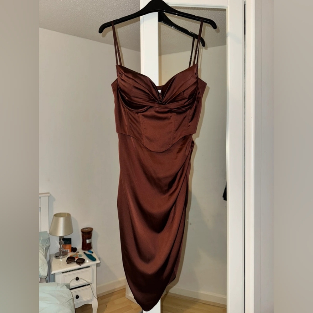 Oh Polly brown midi dress